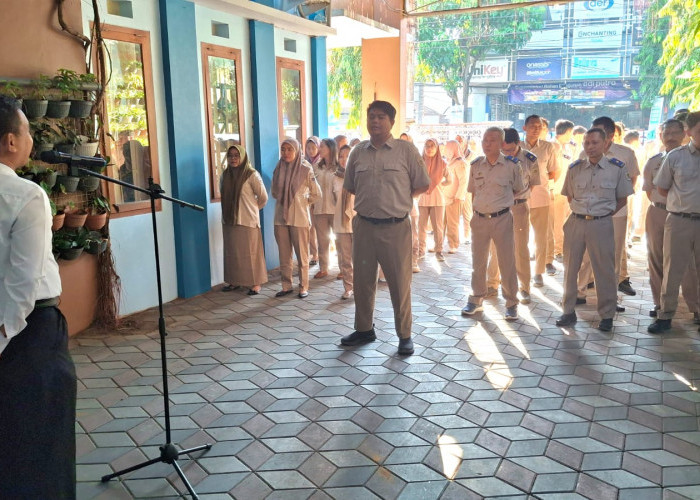Upacara Rutin, Pegawai ATR/BPN Tulungagung Diingatkan Utamakan Pelayanan Publik