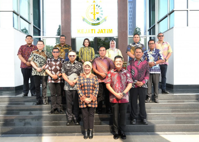 Hari Batik Nasional Tak hanya Kuatkan Jati Diri Bangsa Indonesia, Juga Tingkatkan Kesejahteraan Masyarakat