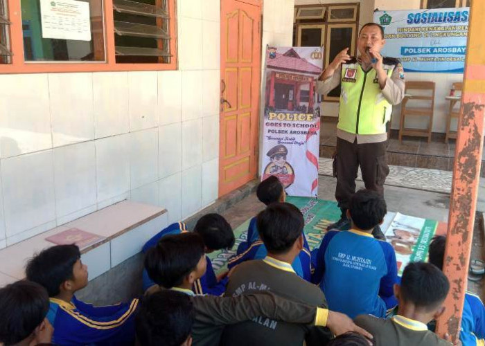 Cegah Perundungan di Sekolah, Polsek Arosbaya Beri Edukasi Bahaya Bullying pada Siswa SMP Al-Muhtajin