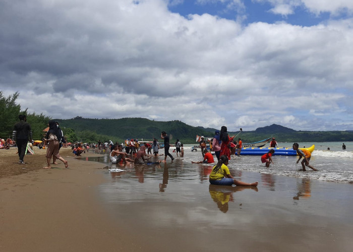 Tercatat 26 Ribu Wisatawan Kunjungi Pantai di Tulungagung Sepanjang Libur Lebaran 2026