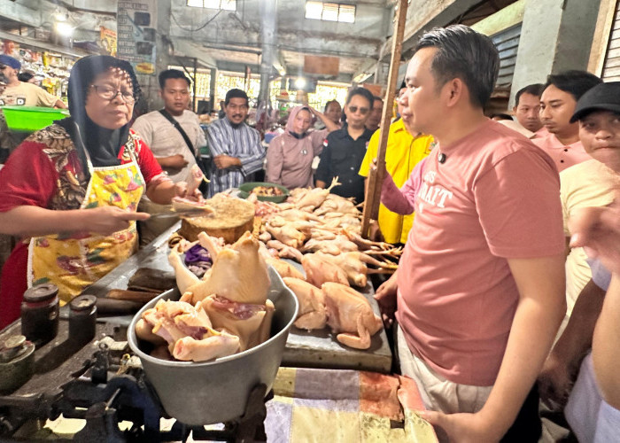 Blusukan di Pasar Tanjung, Fawait Janjikan Perubahan untuk Pedagang 