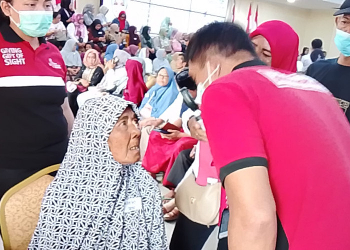 Genap 13 Tahun Operasi Katarak Gratis RS Bina Sehat Jember Jangkau Ribuan Pasien hingga Luar Jawa