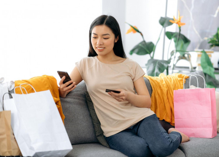 Budaya Konsumtif Generasi Muda di Era Belanja Digital Ancam Stabilitas Keuangan