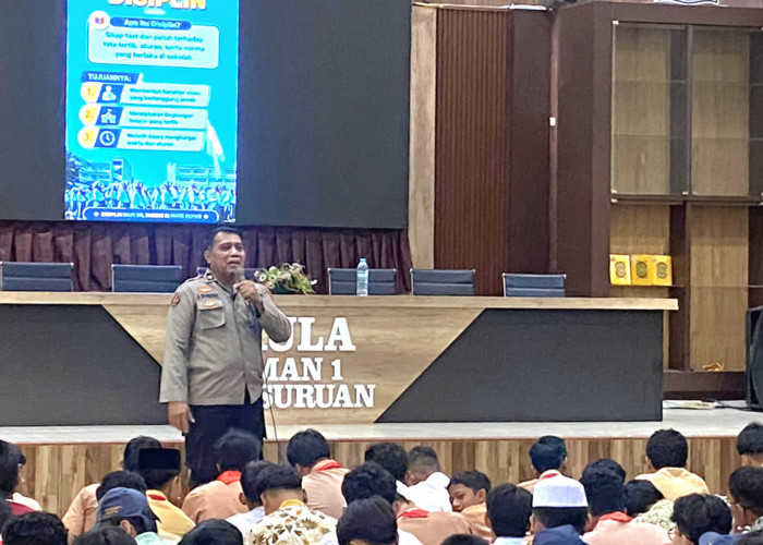Bentuk Karakter, 340 Siswa Baru MAN 1 Pasuruan Dibekali Disiplin oleh Polres