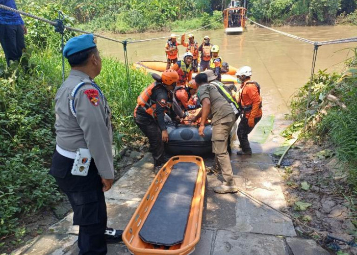 Polsek Krian dan Tim SAR Temukan Korban Terseret Arus di Hari Kelima Pencarian