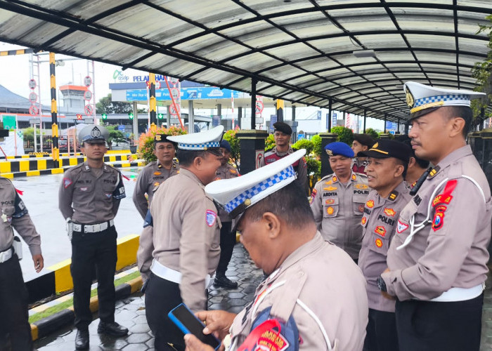 Lalu Lintas ASDP Ketapang Lancar, Polresta Banyuwangi Siagakan Personel Pengamanan