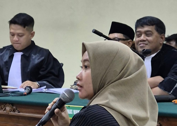 Sidang Ke-5 Kasus Maidi Madiun Cs (7): Material Paving TPA Winongo Sudah Terpasang Tapi Belum Lunas