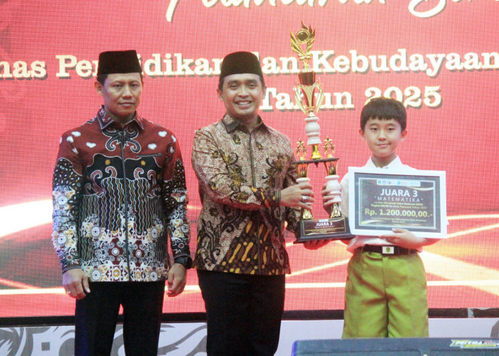 Launching Sekolah Prime, Wali Kota Mas Adi Ajak Tenaga Pendidik Siapkan Generasi Emas Indonesia 2045