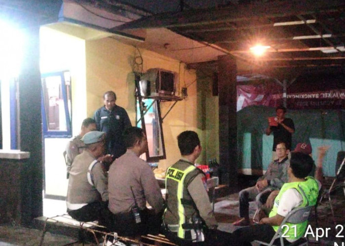 Perkuat Keamanan Lingkungan, Kapolsek Lakarsantri Pimpin Pemberdayaan Siskamling di Bangkingan