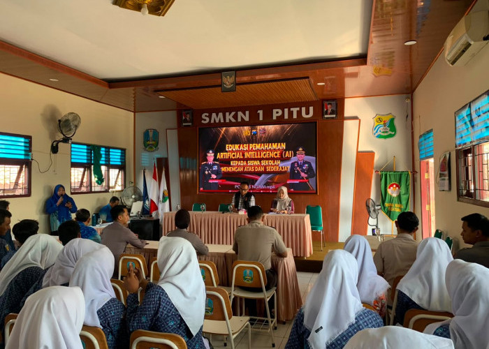 Edukasi Literasi Paham AI di SMKN 1 Pitu, Polres Ngawi Ajak Pelajar Bijak Gunakan Teknologi