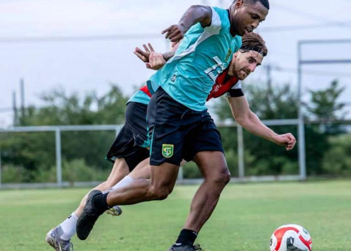 Persebaya Siap Hadapi Kekuatan Super Persib, Thom Haye dan Eliano Reijnders Jadi Ancaman Serius