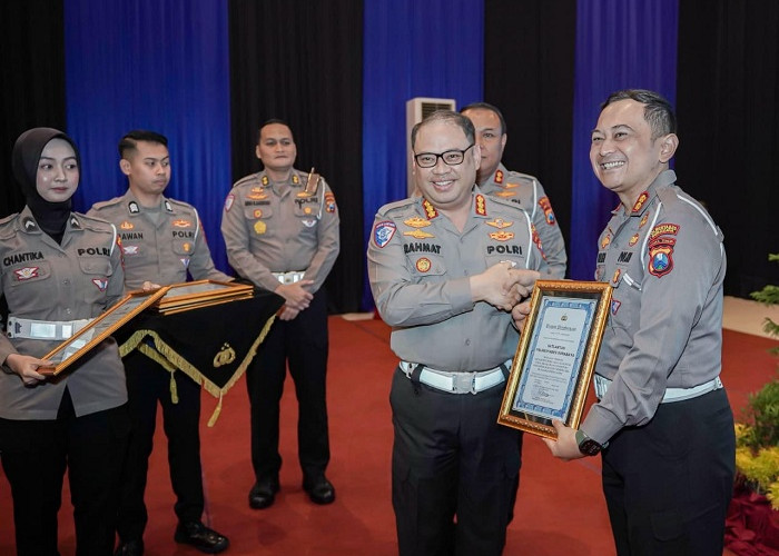 Satlantas Polrestabes Surabaya Raih Penilaian Terbaik Manajemen Lalin Operasi Ketupat Semeru 2026