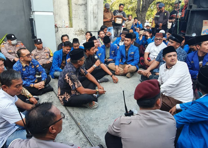 KPID Jawa Timur Teruskan Tuntutan Masyarakat ke KPI Pusat