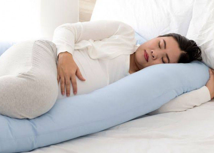 Penyebab Susah Tidur Saat Hamil Trimester Pertama dan 9 Cara Mengatasinya