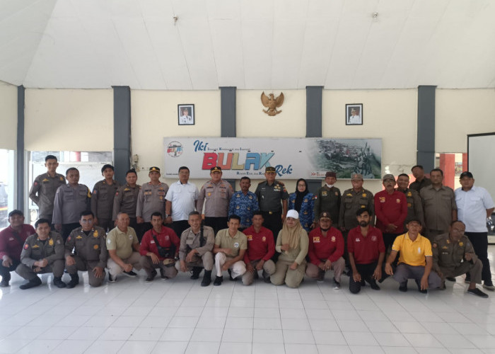 Perkuat Sinergi Tiga Pilar, Polsek Kenjeran Gembleng Personel Satpol PP dan Bangtib