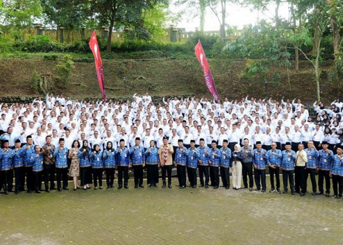 631 PPPK Lumajang Resmi Menerima Petikan SK