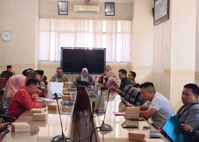 Tindak Lanjuti LHP BPK, Pansus DPRD Situbondo Desak 6 Kontraktor Kembalikan Rp1,6 Miliar ke Kas Daerah