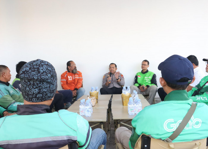 Ngopi Bareng Ojol, Kapolres Mojokerto Matangkan Kenanten Police Station Jadi Pos Terpadu
