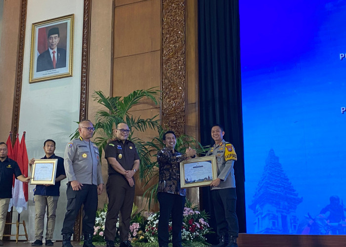 Polres Bojonegoro Raih Penghargaan Kinerja Pelaksanaan Anggaran Terbaik