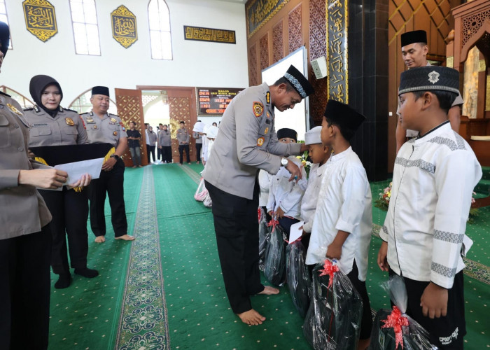 Peringati Maulid Nabi 1448 H, Polda Jatim Perkuat Keimanan dan Integritas Personel
