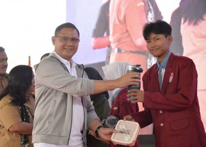 Kadindik Jatim Luncurkan Program ZePlass Dorong Sekolah Minim Sampah Plastik