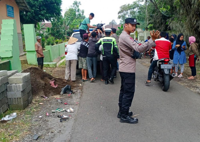 Revo Adu Banteng di Malang, 1 Pemotor Tewas