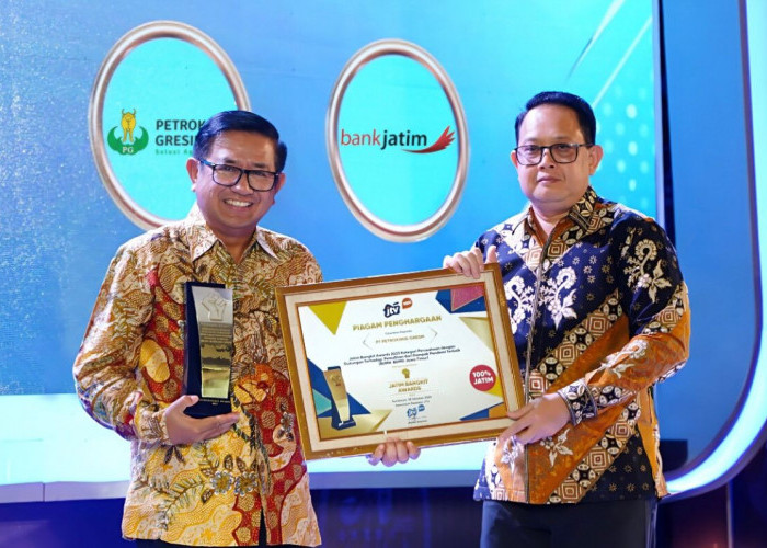 Kontribusi Penanganan Covid-19, Petrokimia Gresik Raih Anugerah Jatim Bangkit Award 2023
