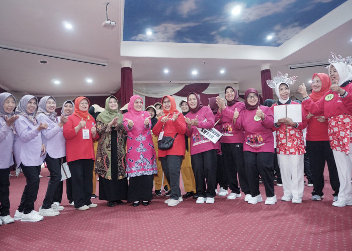 Semarak Sekolah Lansia Tangguh di Kota Pasuruan, Bunda Ani : Panjenengan Adalah Lansia Hebat