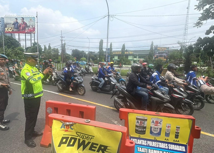 Polsek Gayungan Siagakan Personel di Batas Kota, Kawal Aksi Unjuk Rasa GASPER