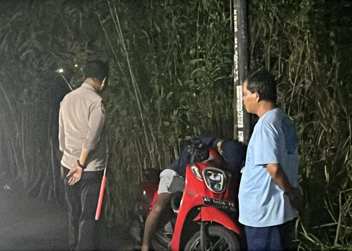 Dikira Tertidur, Pria di Jember Ditemukan Meninggal Sambil Genggam Inhaler di Atas Motor