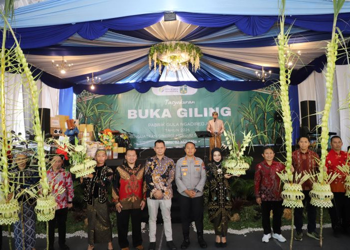 Kapolres Kediri Hadiri Tradisi Tebu Manten PG Ngadirejo, Dukung Musim Giling 2026