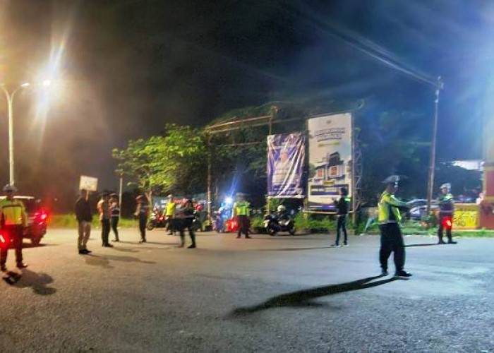 Cegah Balap Liar, Perang Sarung, dan 3C, Polres Bangkalan Rutin Gelar Patroli Kamtibmas Selama Ramadan