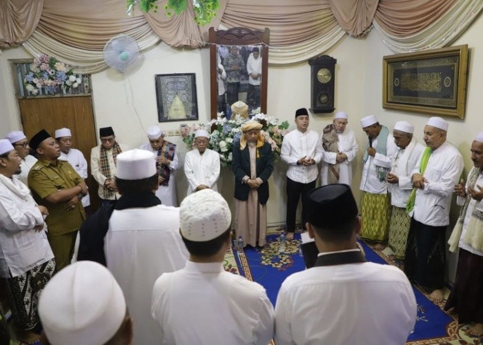 Pemkot Surabaya Gelar Selawat Bersama Ratusan Kiai dan Habaib