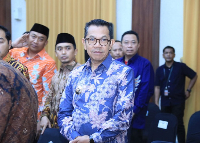 Wali Kota Batu Nurochman Rakor Penguatan Ekonomi Desa Bersama Gubernur Jatim dan Menteri Kabinet Merah Putih 