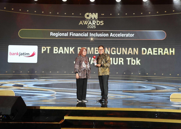 Konsisten Dukung Literasi dan Inklusi Keuangan di Jawa Timur, Bank Jatim Sabet Penghargaan