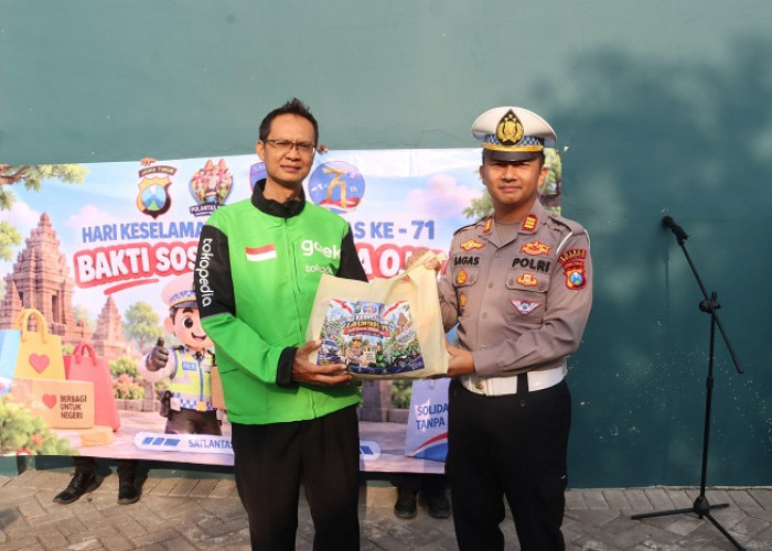 Hari Lalu Lintas Bhayangkara Ke-71, Satlantas Polres Mojokerto Bersama Komunitas Ojol