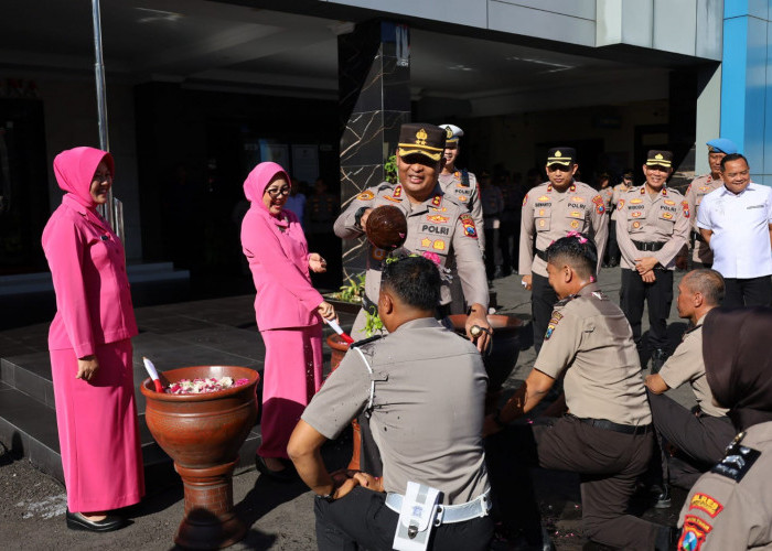 88 Personel Polres Tulungagung Naik Pangkat, Kapolres: Tanggung Jawab Juga Bertambah