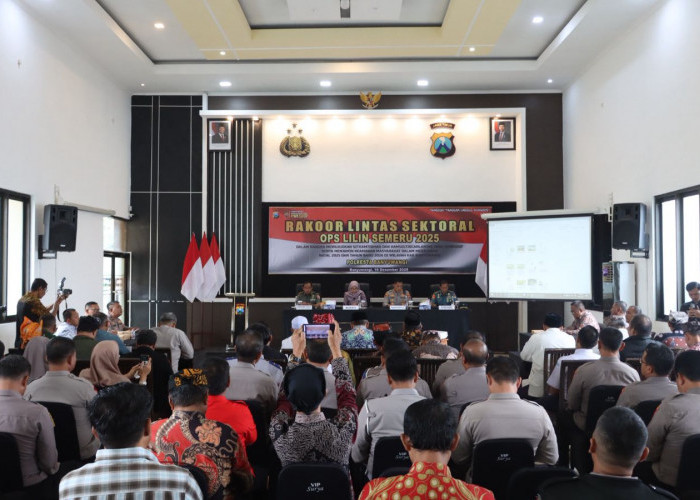 Rakor Lintas Sektoral Polresta Banyuwangi Pastikan Kesiapan Pengamanan Nataru 2025/2026