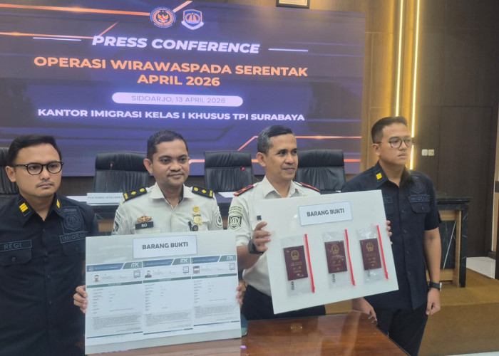 Salahgunakan Izin Tinggal, Tiga WNA Asal Tiongkok Terjaring Operasi Wirawaspada Imigrasi Surabaya