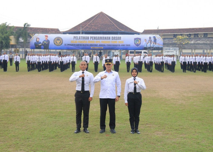 Kakanwil Kadiyono Tutup Orientasi CPNS Pemasyarakatan Jatim dengan Gaya Humanis