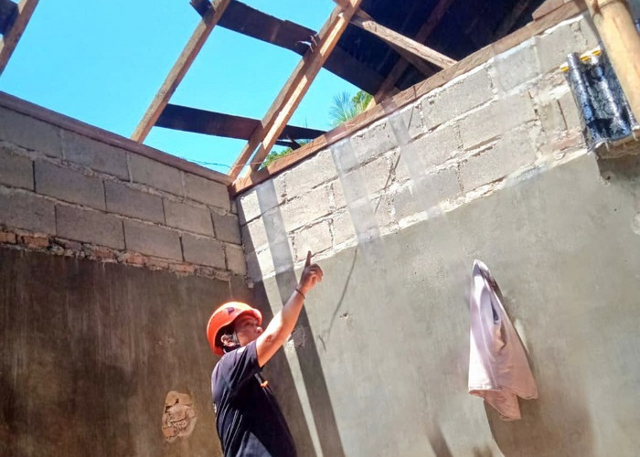 Tiga Rumah di Pasrepan Pasuruan Rusak Parah Disapu Angin Kencang