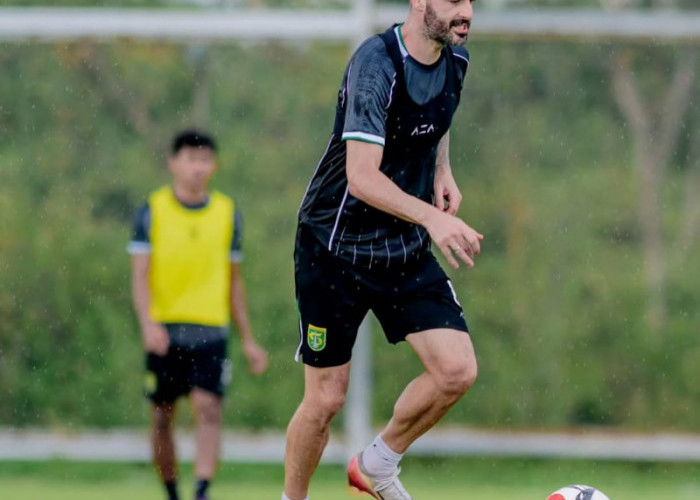 Milos Raickovic Bertekad Bawa Tiga Poin ke Surabaya Lawan Persijap Jepara