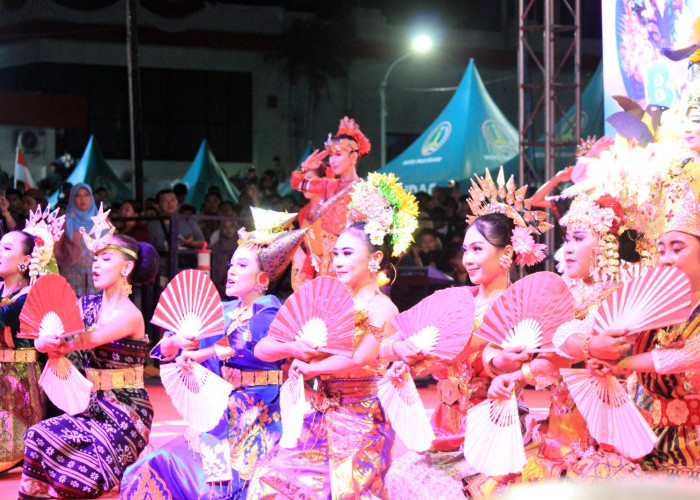 Puncak HUT Ke-79 RI, Kelurahan Se-Kota Pasuruan Meriahkan Carnival Budaya Cakrawala Dunia