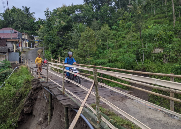 Perkiraan Perbaikan Jalur Ngebel-Jenangan Butuh Rp4 Miliar