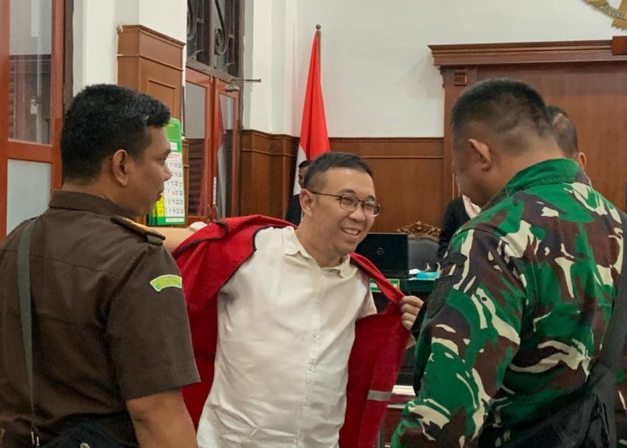 PN Surabaya Tolak Eksepsi Samuel Ardi Kristanto dalam Kasus Pengusiran Nenek