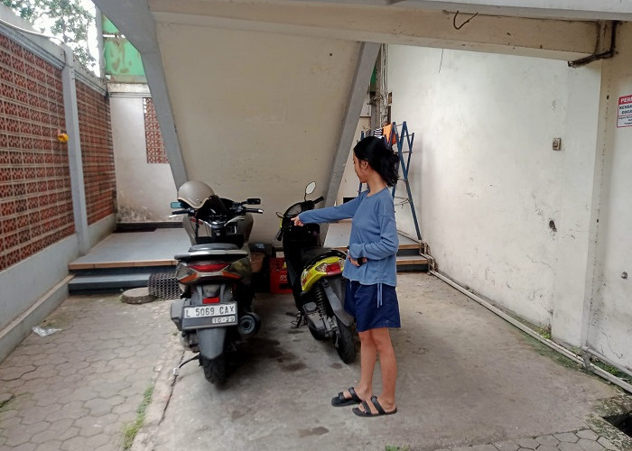Curanmor Simo Gunung Libatkan Seorang Perempuan, Motor Scoopy Raib Terekam CCTV