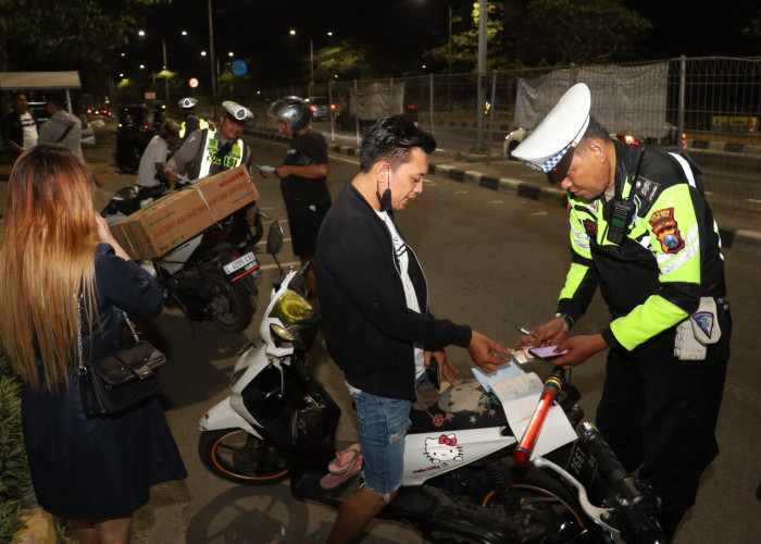 Polres Pelabuhan Tanjung Perak Gencarkan Patroli Gabungan, Ciptakan Lingkungan Aman dan Kondusif