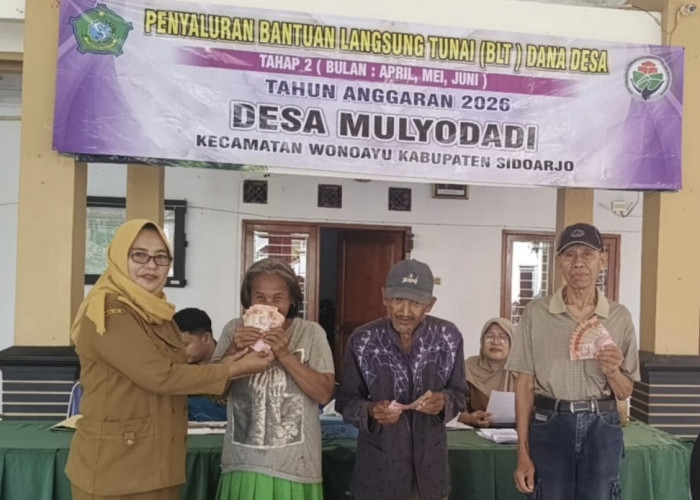 Pemdes Mulyodadi Serahkan BLT DD untuk 12 KPM, Masing-masing Rp900 Ribu
