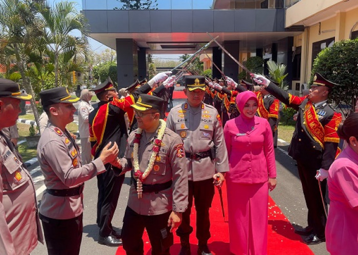 AKBP Andi Yudha Tinggalkan Polres Mojokerto, Estafet Kepemimpinan Beralih ke AKBP Raden Erik