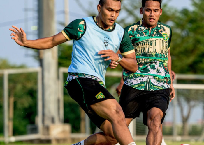 Toni Firmansyah Sebut Permainan Persebaya Makin Menyatu dengan Skema Pelatih